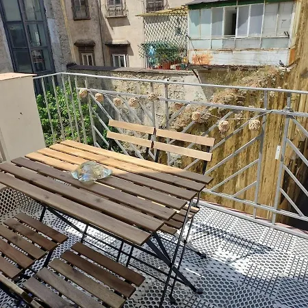 Διαμέρισμα Spaccanapoli Cappella Sansevero Terraced Νάπολη